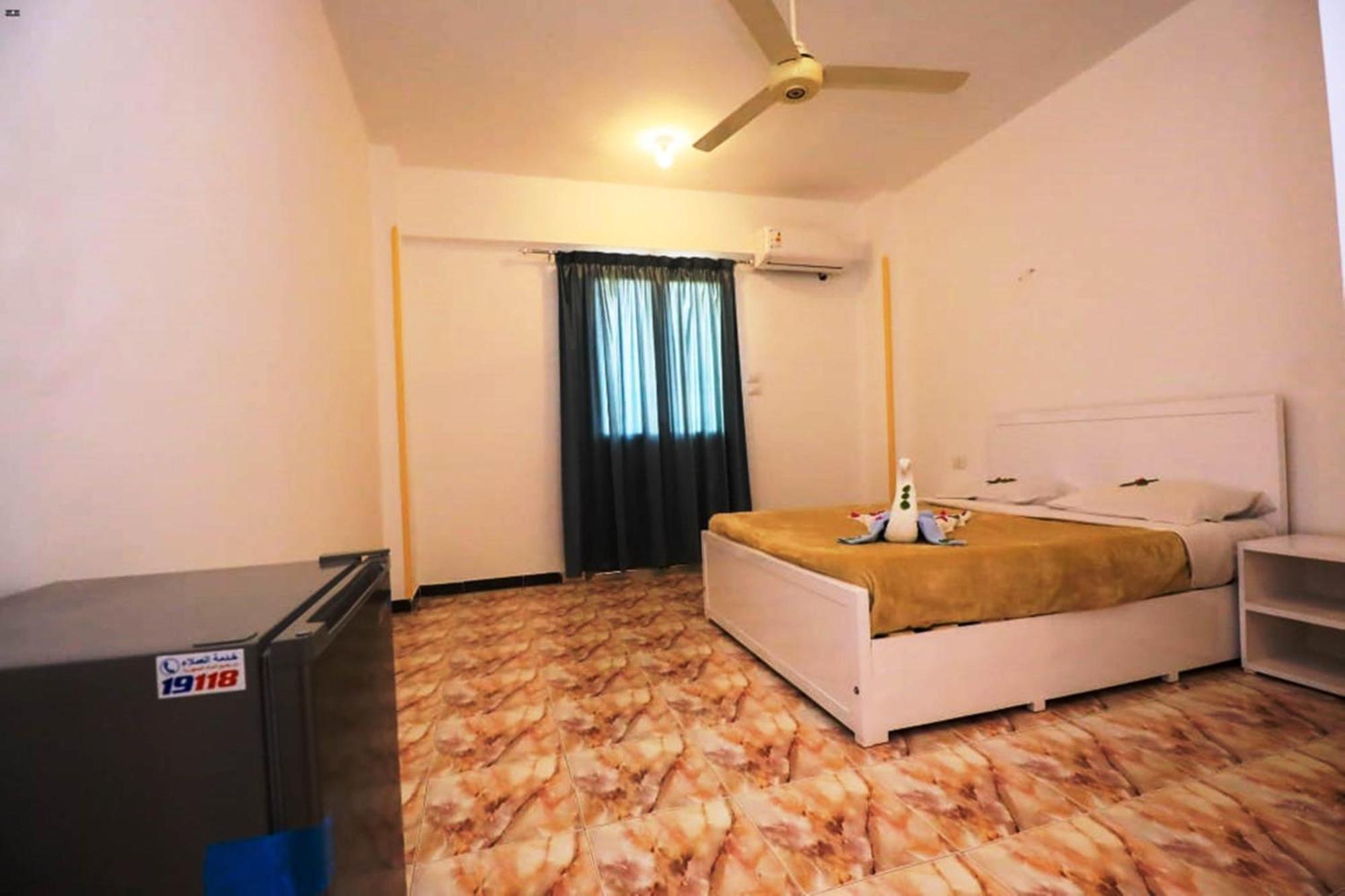 Luxor View Hostel Bagian luar foto