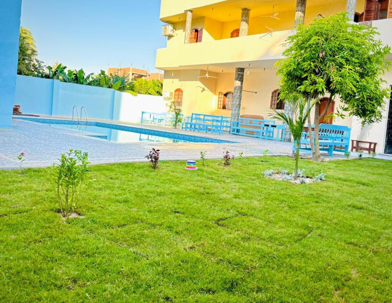 Luxor View Hostel Bagian luar foto