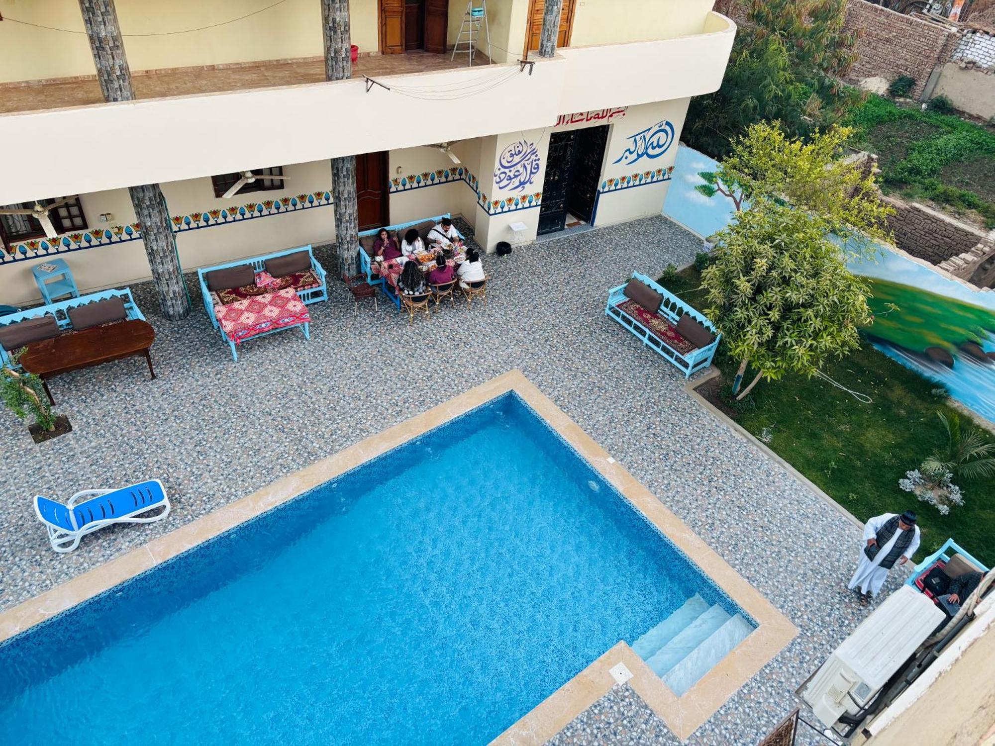 Luxor View Hostel Bagian luar foto
